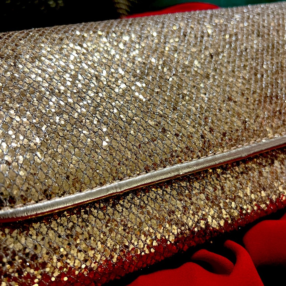 Forever 21 Clutch Gold NEW
